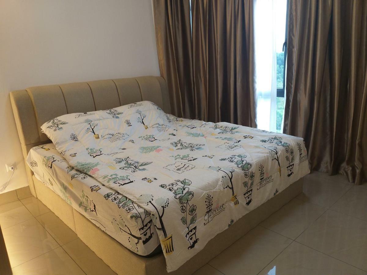 Kempas Indah @ The Secret Garden Homestay Τζόχορ Μπάχρου Εξωτερικό φωτογραφία